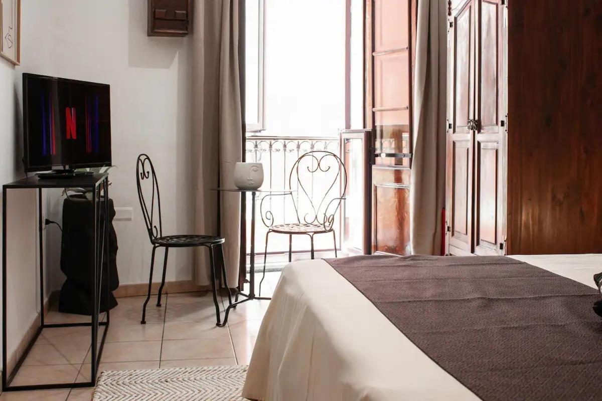 Castello'S Rooms Cagliari Luaran gambar