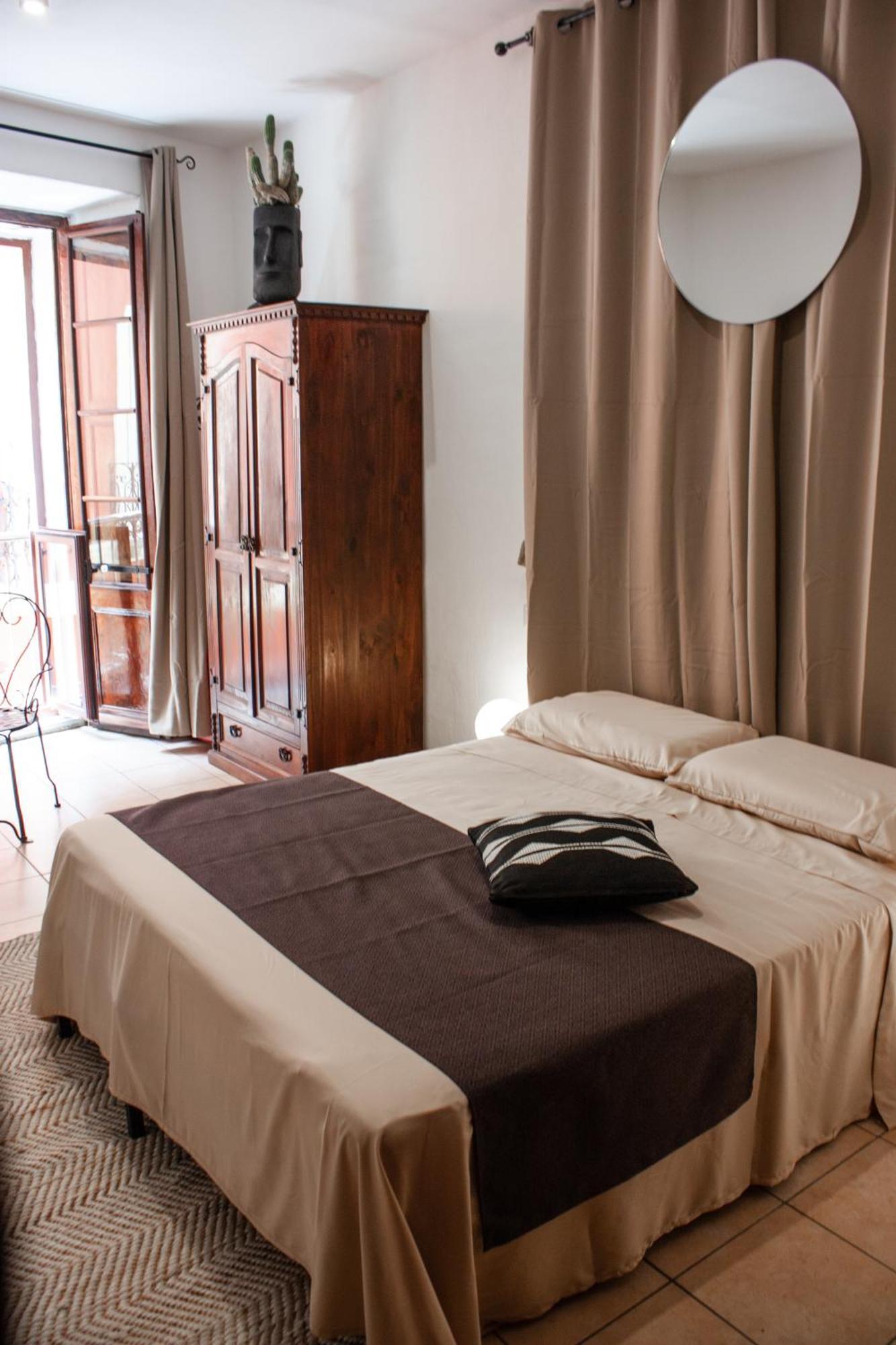 Castello'S Rooms Cagliari Luaran gambar
