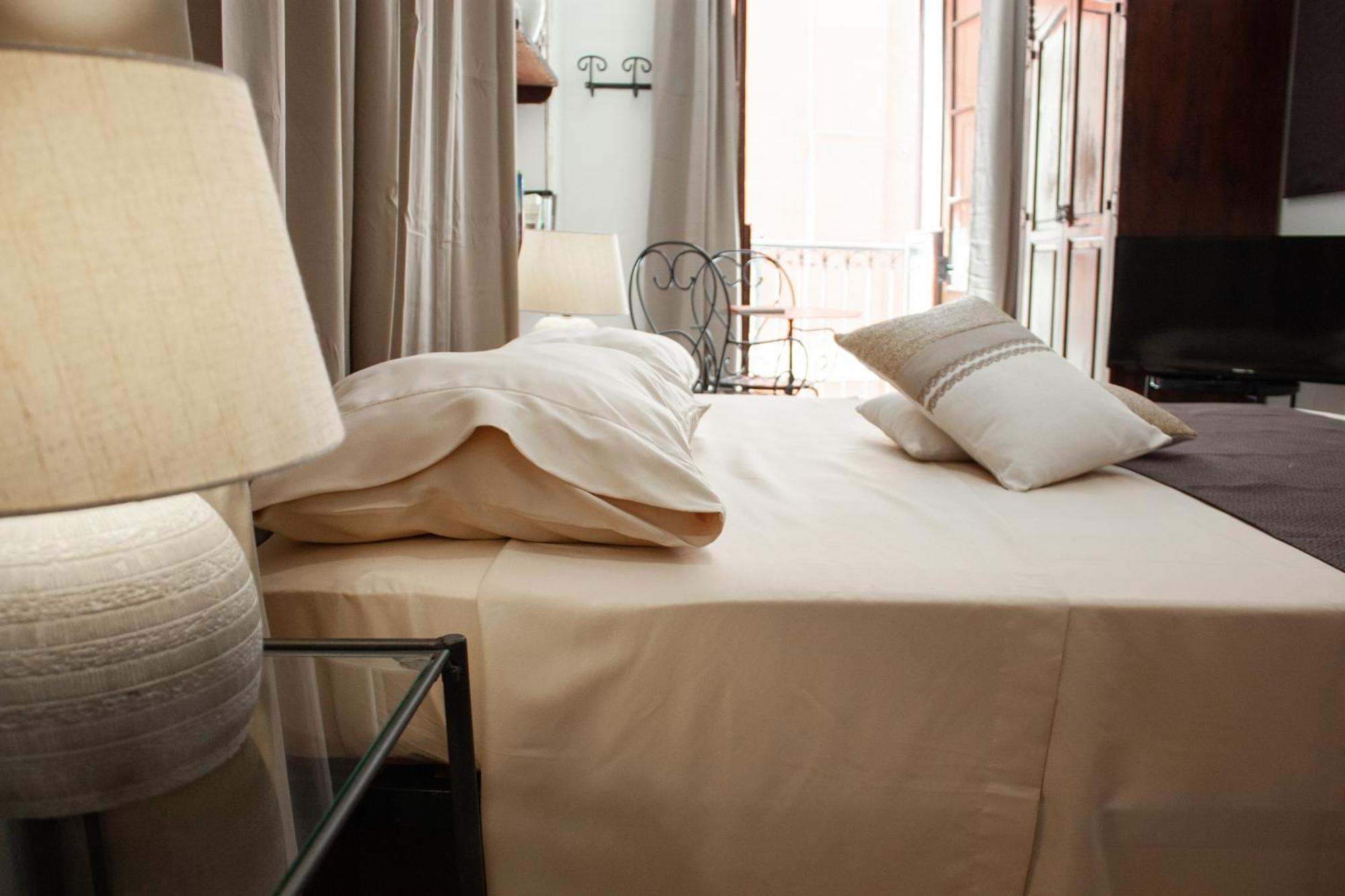 Castello'S Rooms Cagliari Luaran gambar